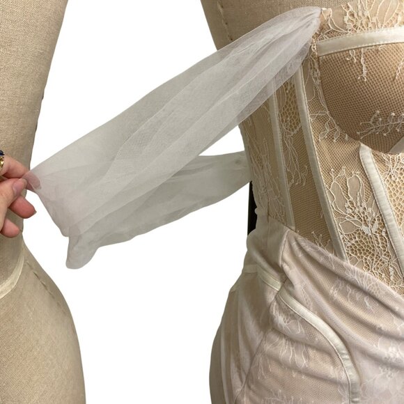Miss Circle XS Sheer Lace Corset Dress With Detachable Sleeves - Picture 5 of 15
